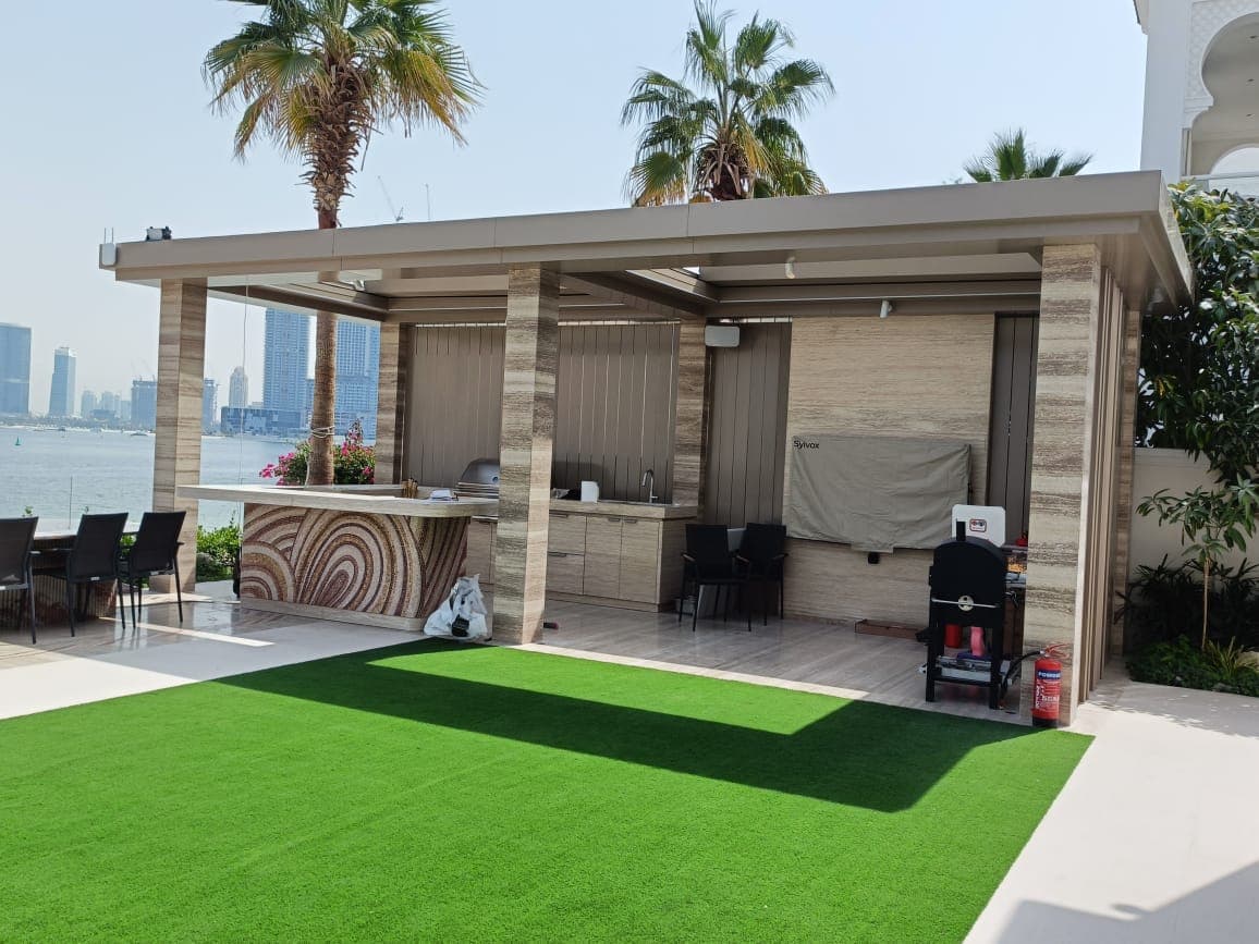 MOTORIZED PERGOLAS photograph 4