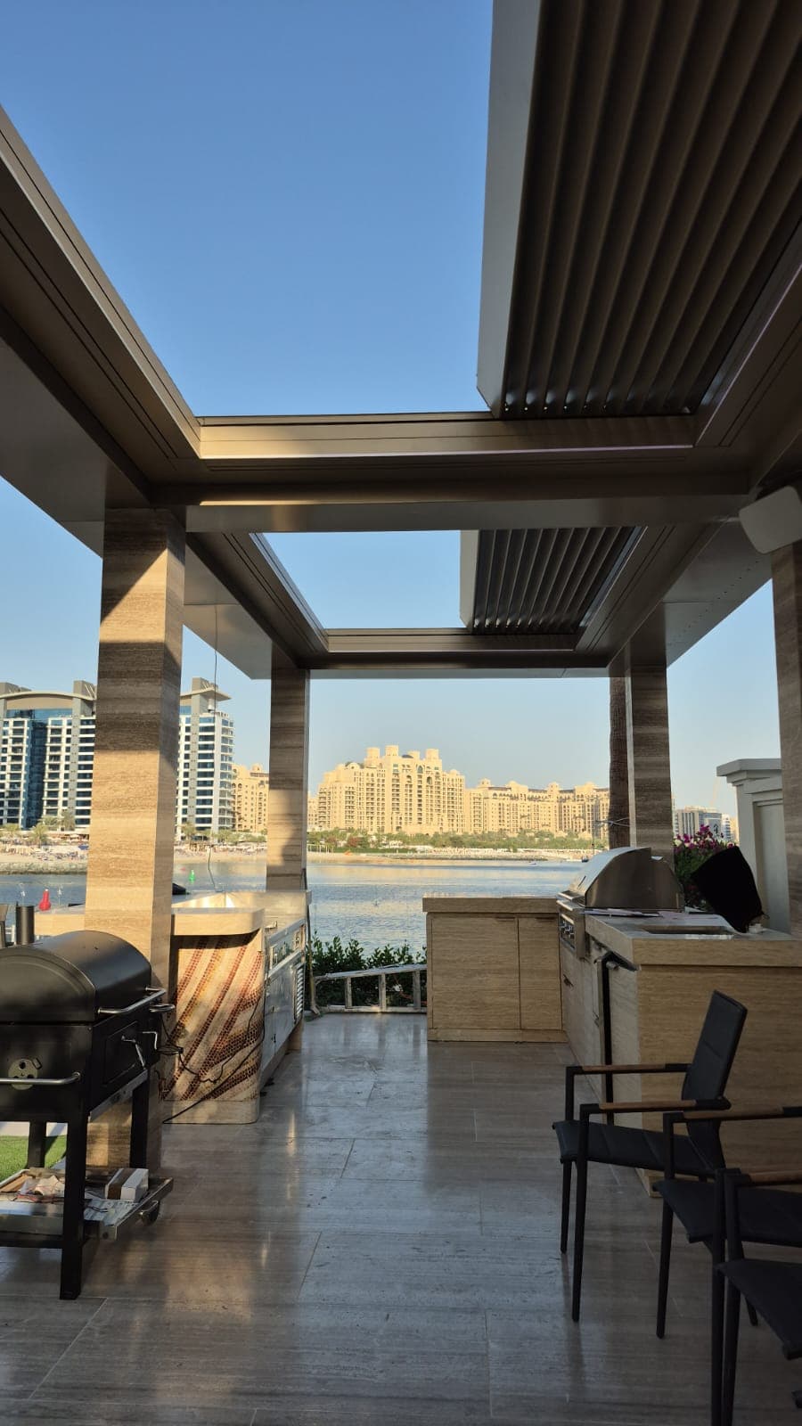 MOTORIZED PERGOLAS photograph 6